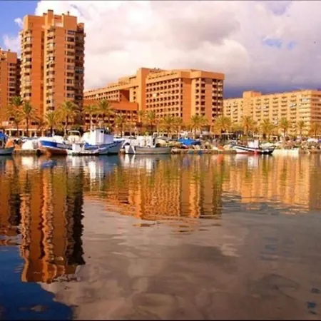 El Puerto Two Bedrooms Apartment *
